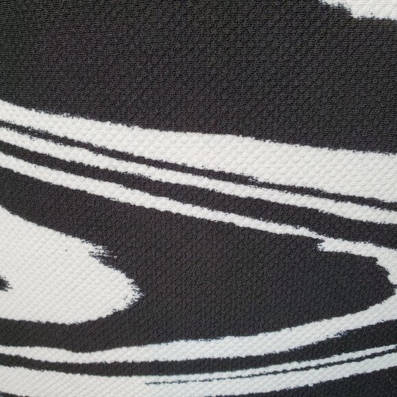 Cato Woman's 3/4 Sleeve V-Neck Zebra Print Swirled Striped Sheath Dress Size S - Picture 4 of 10